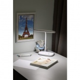 Светильник светодиодный настольный ЭРА NLED-458-6W-W белый 557817