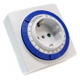 Розетка с таймером Feron 61923/TM32 3500W/16A 230V суточная механическая