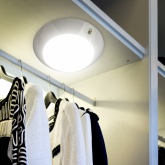 Фонарь пушлайт SB-604 Луна-4 сенсор, батареи 3xAAA, серебро ЭРА