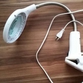 Лупа настольная Rexant 3D+12D с подсветкой 60 LED, прищепка, белая
