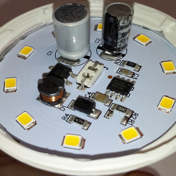 Низковольтная лампочка грушевидной формы Фотон, 24-36 В, мощностью 11 Ватт, с цоколем E27, нейтральный белый свет