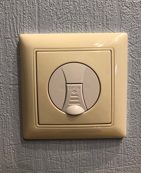 Заглушка для розеток Анам Легранд упаковка 6 штук