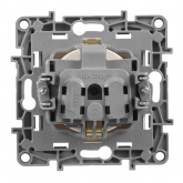 Розетка Legrand Etika со шторками, с заземлением, винтовой зажим, слоновая кость (бежевый)