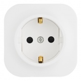 Накладная розетка Legrand Quteo с заземлением белая