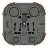 Накладная розетка Legrand Quteo с заземлением белая