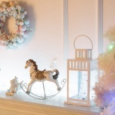 Акриловая светодиодная фигура на подставке Елочка средняя, 1LED RGB 20см, питание от 3 AG13 (в компл