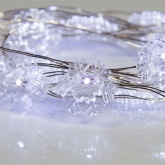 Гирлянда Снежинки, 2м, 20 LED, цвет белый, работа от 2 батареек CR2032 в комплекте