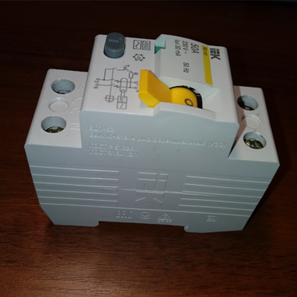 Однофазный дифференциальный выключатель 50А ИЕК ВД1-63 (УЗО) 2Р 30мА тип АС