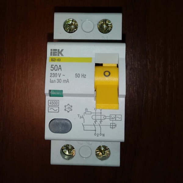 Однофазный дифференциальный выключатель 50А ИЕК ВД1-63 (УЗО) 2Р 30мА тип АС