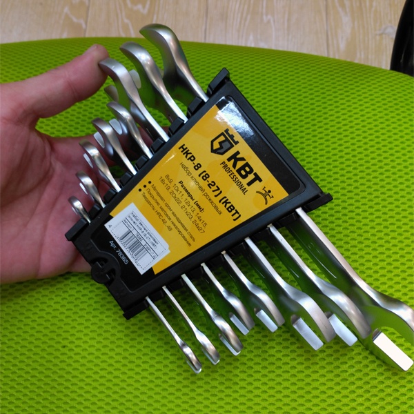 Набор двухсторонних рожковых ключей КВТ НКР-8 (8-27) для монтажа резьбовых соединений