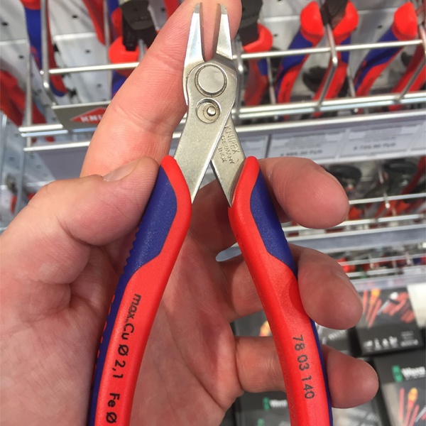 Кусачки Книпекс прецизионные для самых тонких работ, с двухкомпонентными чехлами, длиной 140 мм