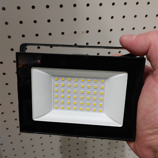 Прожектор светодиодный FL-LED Light-PAD 50Вт холодный белый свет, Foton lighting, черного цвета