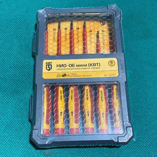 Набор прецизионных изолированных отверток НИО-06 мини