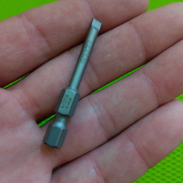 Универсальная прямошлицевая насадка Вера удлиненного типа