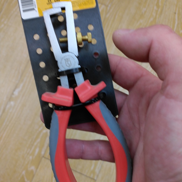 Клещи для снятия изоляции 160 мм, диэлектрические до 1000 В