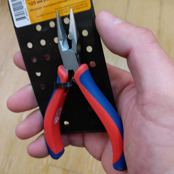 Мини-длинногубцы КВТ Мастер 125 мм, с возвратной пружиной