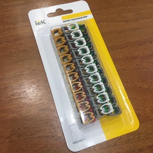 Маркеры кабельные МКН комплект цифр 0-9 6мм2 (100шт/упак) IEK