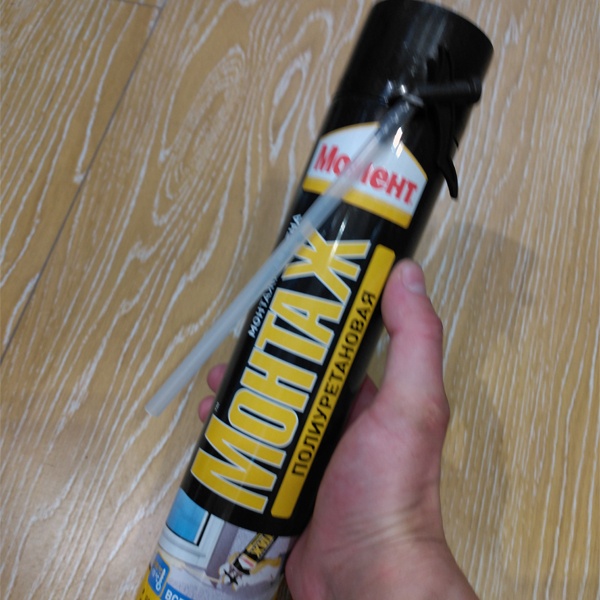 Монтажная пена Момент Монтаж Всесезонная Стандартная, для работ при низких температурах, объемом 750 мл