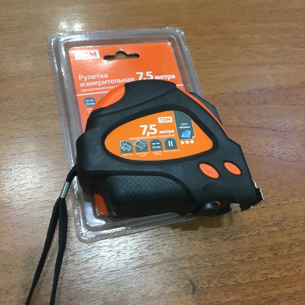 Рулетка измерительная, магнитная длиной 7,5 метров, ширина стальной ленты 25 мм, с прорезиненной вставкой, ТДМ