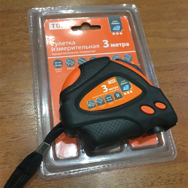 Рулетка измерительная, магнитная длиной 3 метра, ширина стальной ленты 16 мм, с прорезиненной вставкой, ТДМ