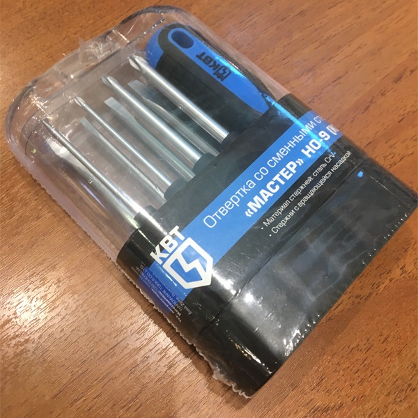 Отвертка НО-9 со сменными 8 насадками, КВТ