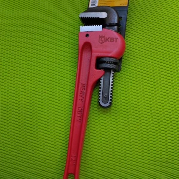 Ключ трубный разводной для монтажа металлических труб диаметром до 42 мм