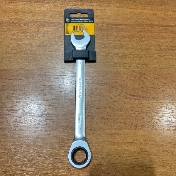 Ключ рожковый, накидной трещоточный КВТ, размером 15 мм