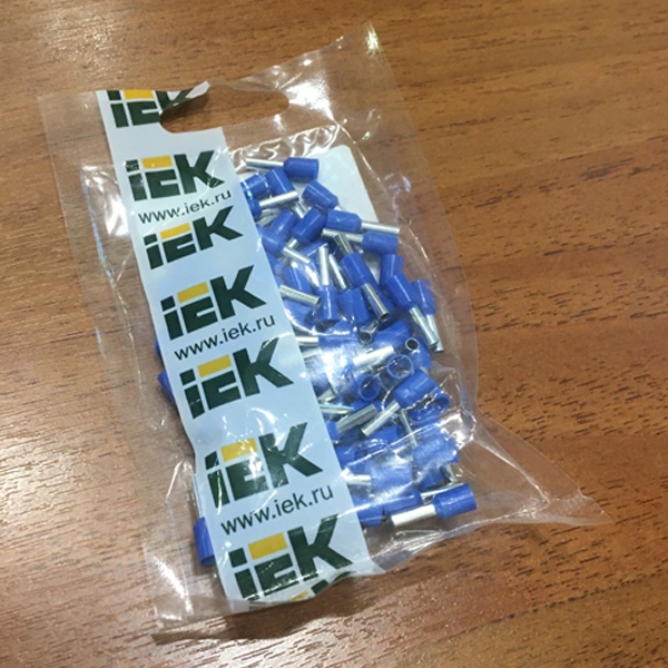 Наконечник-гильза медный луженый синий Е2,5-08(2508) для проводов 2,5 мм2 (НШВИ) 100шт IEK