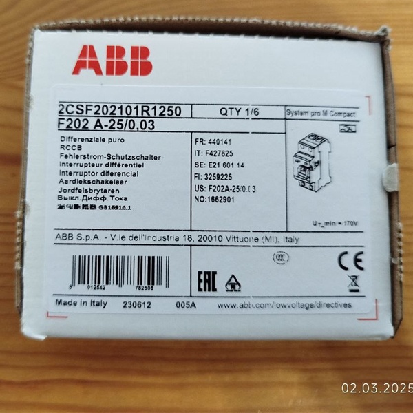 Однофазное устройство защитного отключения ABB F202 номинальный ток 25А, ток утечки 30mA, тип A, 2 полюса, 2 модуля
