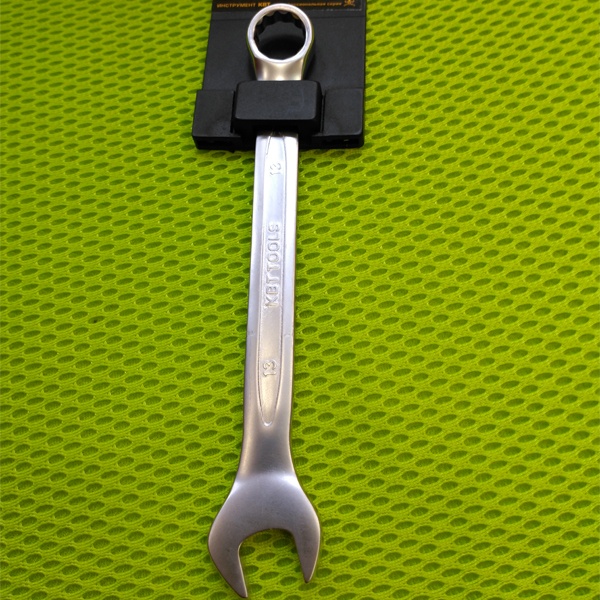 Ключ рожковый, накидной КВТ для монтажа резьбовых соединений, размером 13 мм