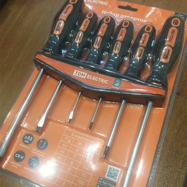 Набор из шести отверток ТДМ с прямым и крестообразным шлицем