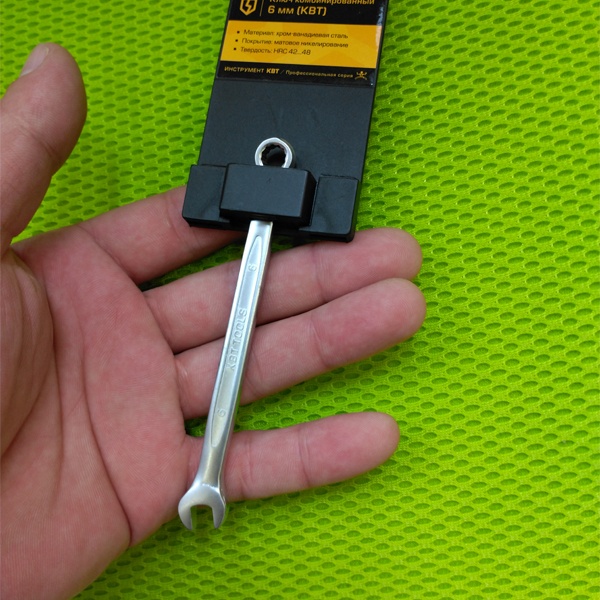 Ключ рожковый, накидной КВТ для монтажа резьбовых соединений, размером 6 мм