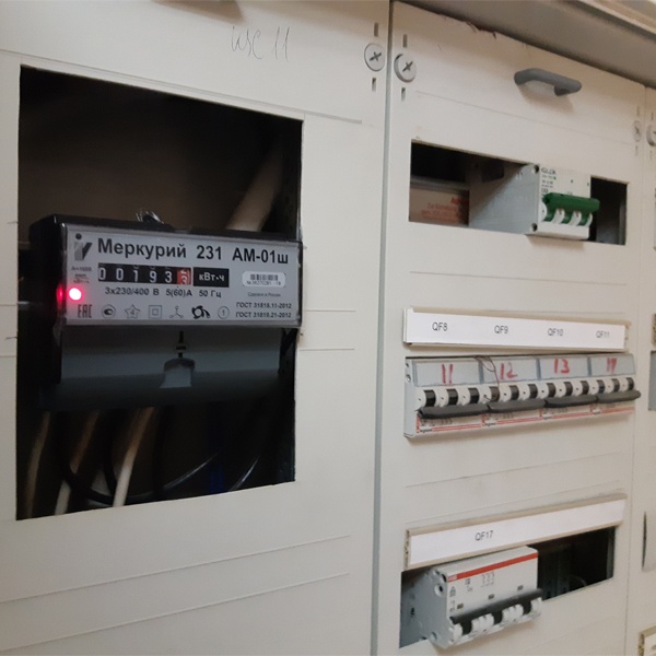 Однотарифный трехфазный счетчик активной электрической энергии 5-60А Меркурий 231 AM-01ш