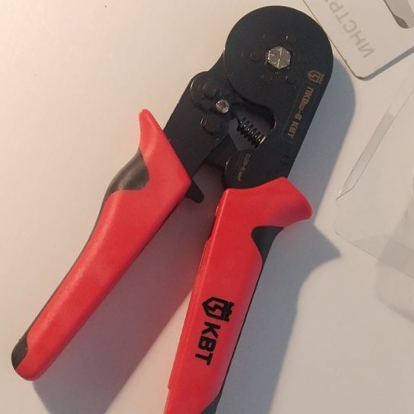 Пресс клещи для опрессовки втулочных наконечников ПКВш-6 КВТ