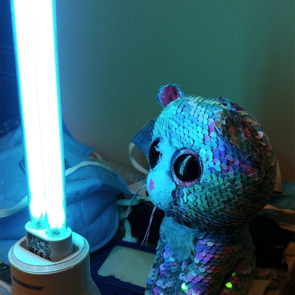 Лампа бактерицидная HNS S 11W 2P G23 (ДКБ-11) Осрам специальная безозоновая, для кварцевания, защита от вируса