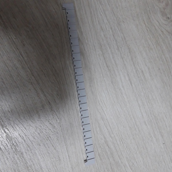 Держатель клемм для боксов ABB серии Mistral 18м