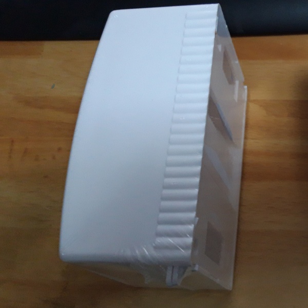 Щиток под автоматические выключатели для открытой проводки Tyco на 4 модуля