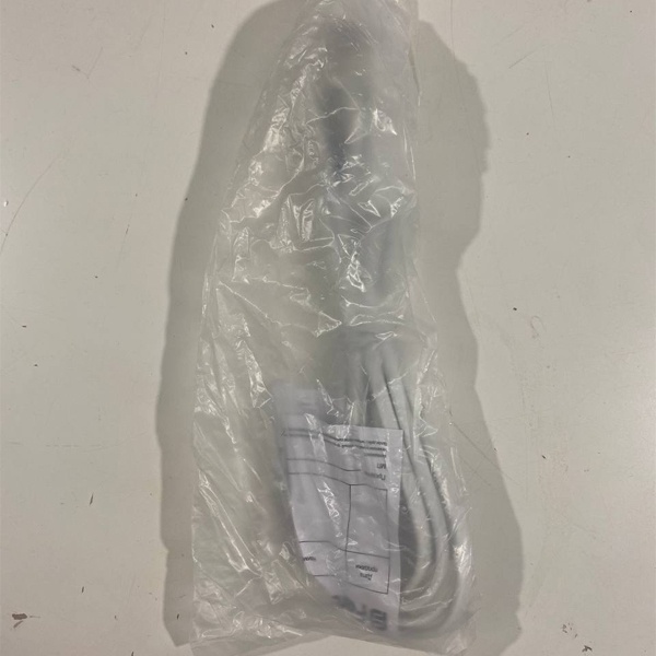 Сетевой кабель с выключателем Ферон KF-HK-1 230 В 1,9 м, белого цвета