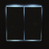 Переключатель двухклавишный с подсветкой (контурной) Legrand Inspiria белый