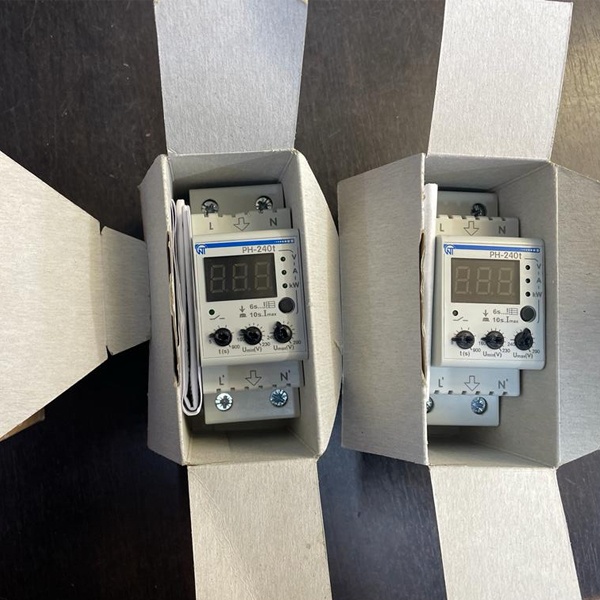 Реле напряжения РН-240t Новатек-Электро