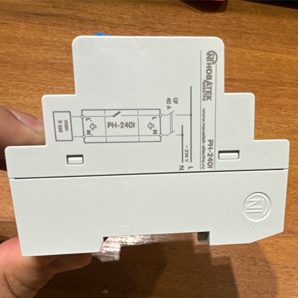 Реле напряжения РН-240t Новатек-Электро