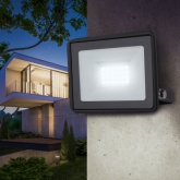 Прожектор светодиодный ЭРА LPR-023-0-30K-030 30W 3000K 2400Lm IP65