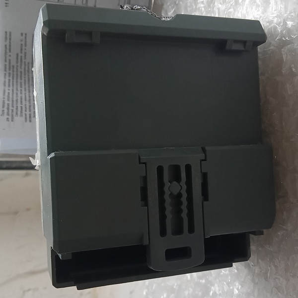 Однотарифный однофазный счетчик электрической энергии Меркурий 201.7