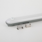 Светильник светодиодный ЭРА SPP-201-2-40K-018 18W 4000K 1710Lm IP65 L600mm матовый с ИК датчиком