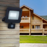 Прожектор светодиодный ЭРА LPR-041-2-65K-050 50W 4000Lm 6500K датчик движ регулируемый 160x184x45mm