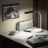 Светильник светодиодный настольный ЭРА NLED-477-8W-W белый (5056306013065)