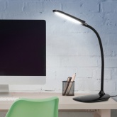 Светильник светодиодный настольный ЭРА NLED-453-9W-BK черный сенсорный (5055945521788)