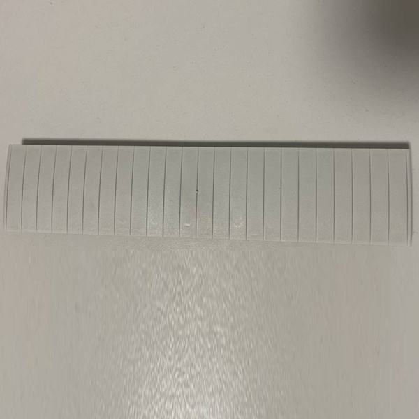 Пластиковая заглушка на двенадцать модулей для распределительных электрощитов