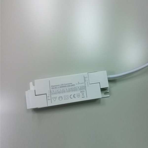 Встраиваемый потолочный светодиодный светильник мощностью 34 Ватта, холодный дневной свет