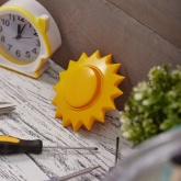 Выключатель одноклавишный Kranz HAPPY Солнце скрытой установки, желтый